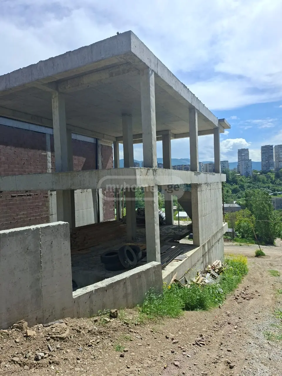 8 Room Private House For Sale view 7
