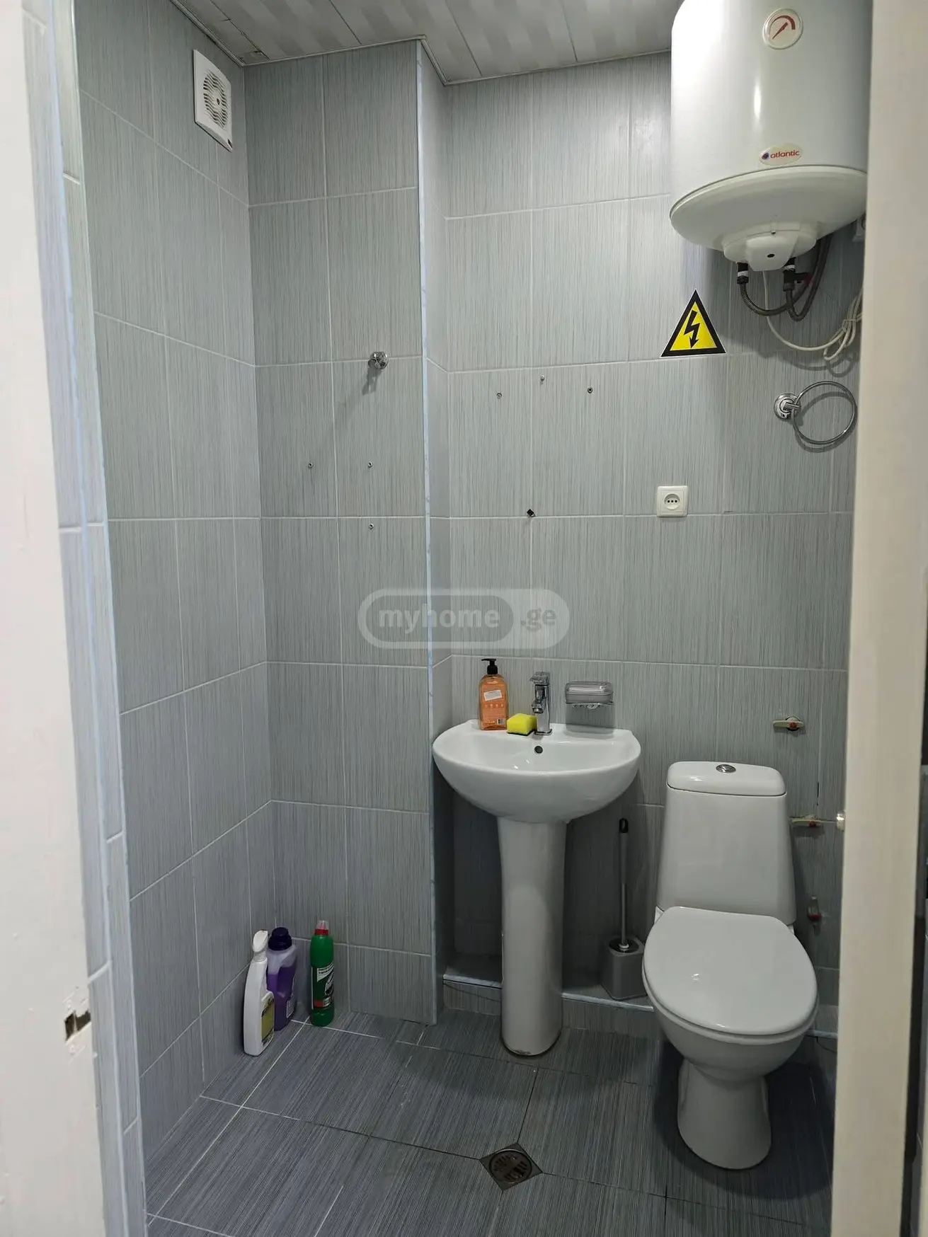 Office Commercial Area For Rent In Foti view 5
