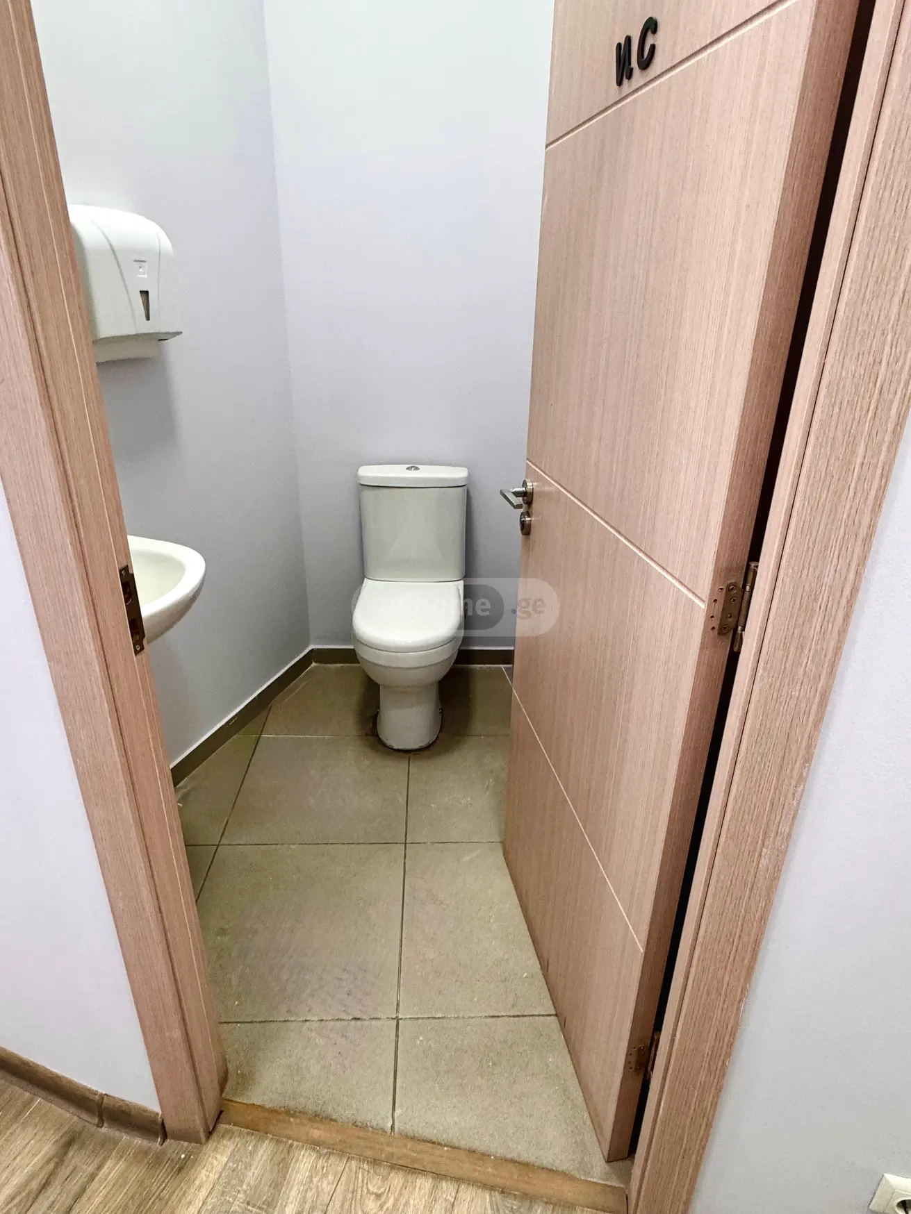 Universal Commercial Area For Sale In Vake view 10