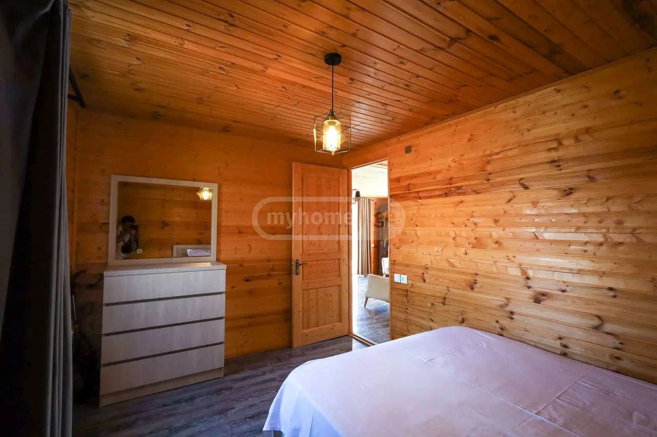 3 Room Private House For Rent In Isani view 12