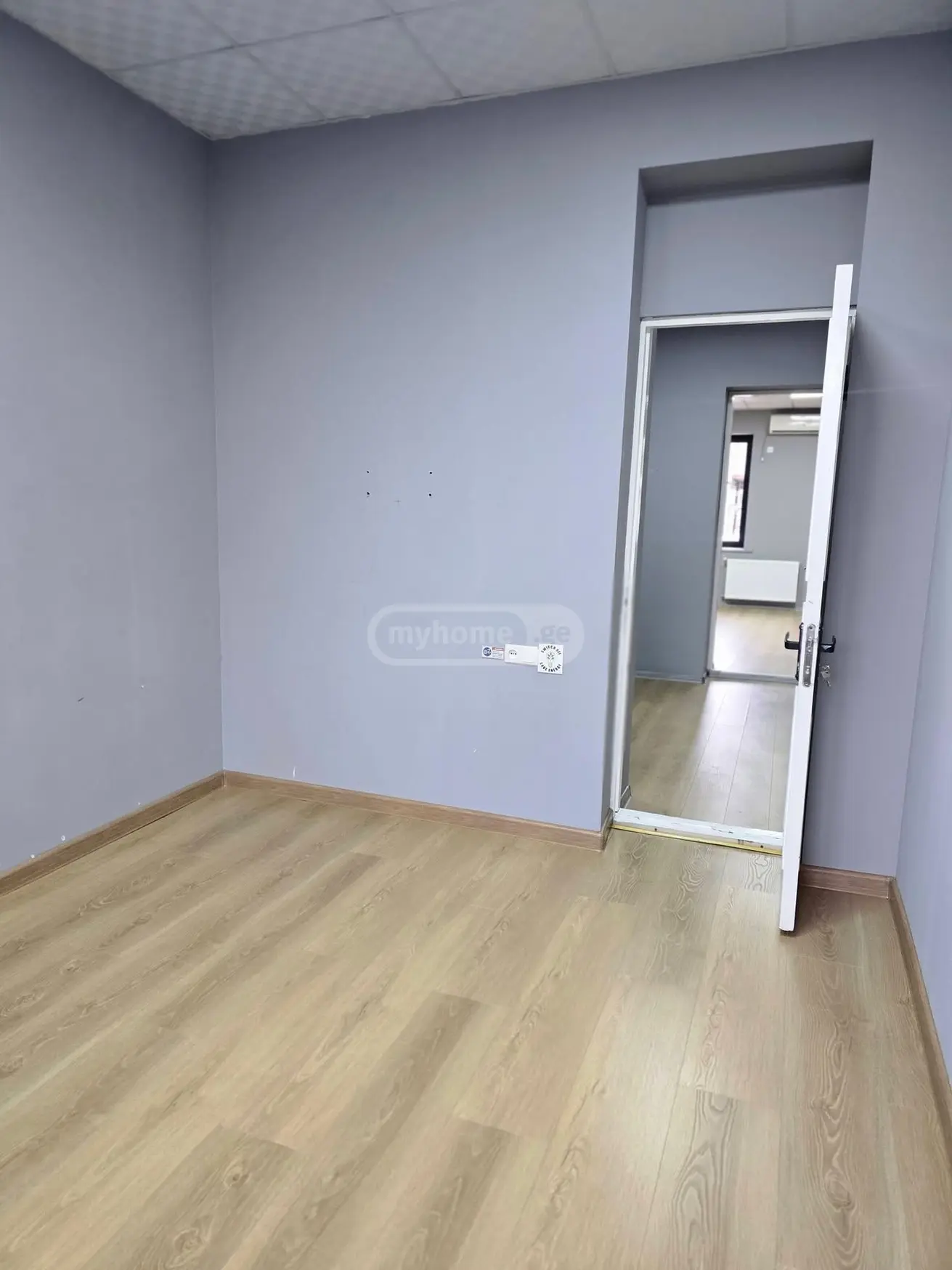 Office Commercial Area For Rent In Foti view 4
