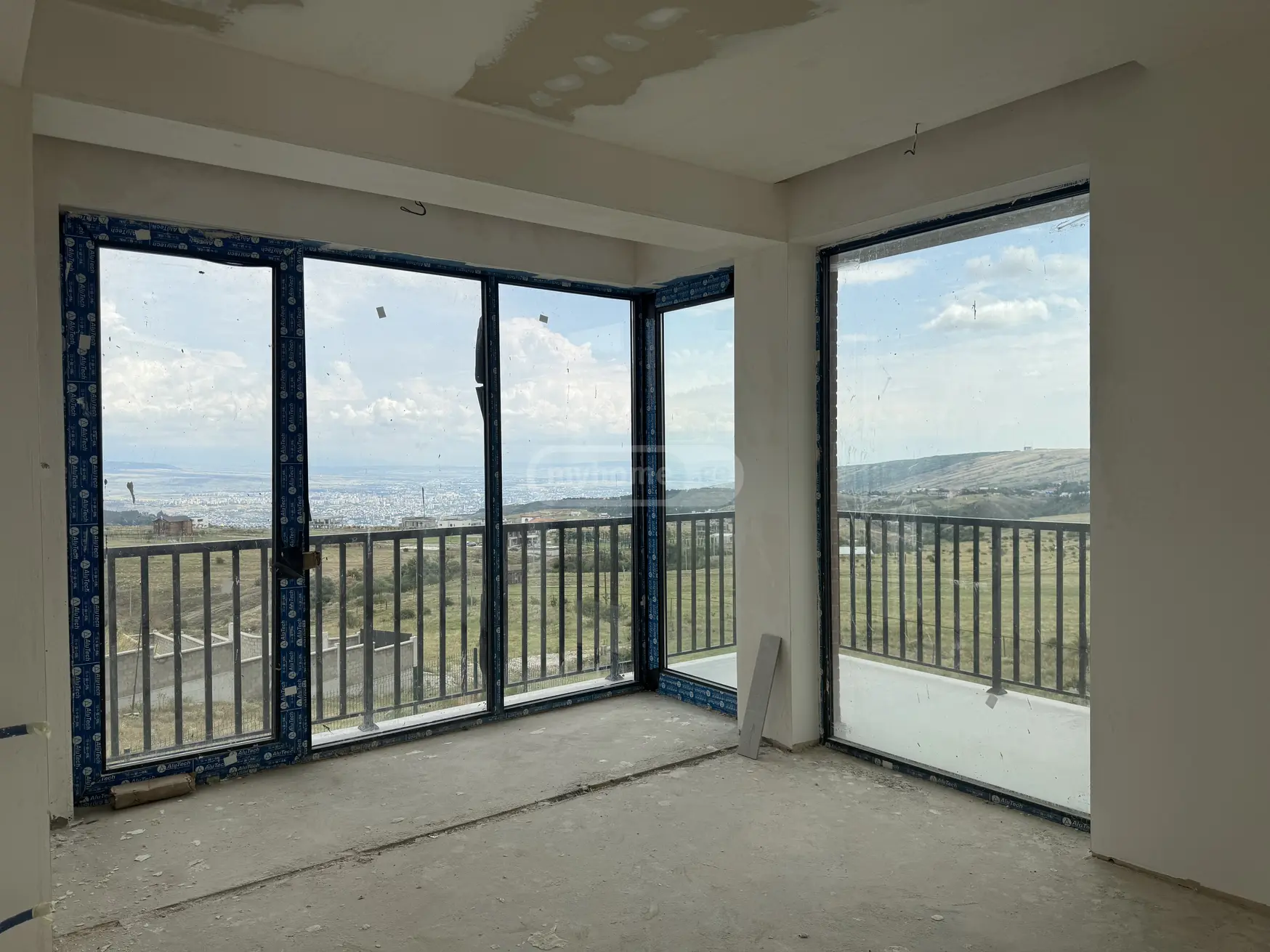 6 Room Apartment For Sale view 6
