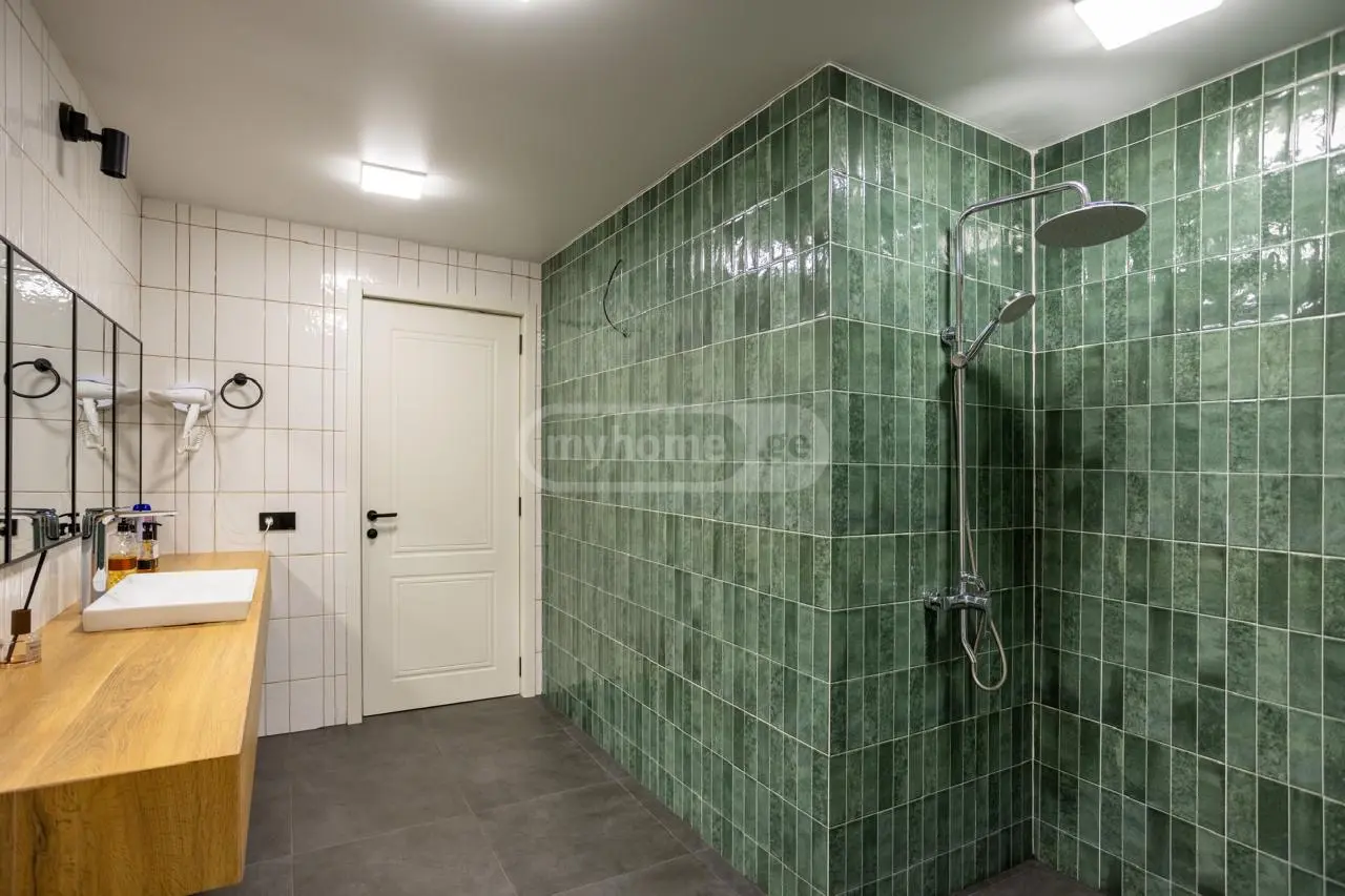 5 Room Country House Daily Rent In Upper Lisi view 11