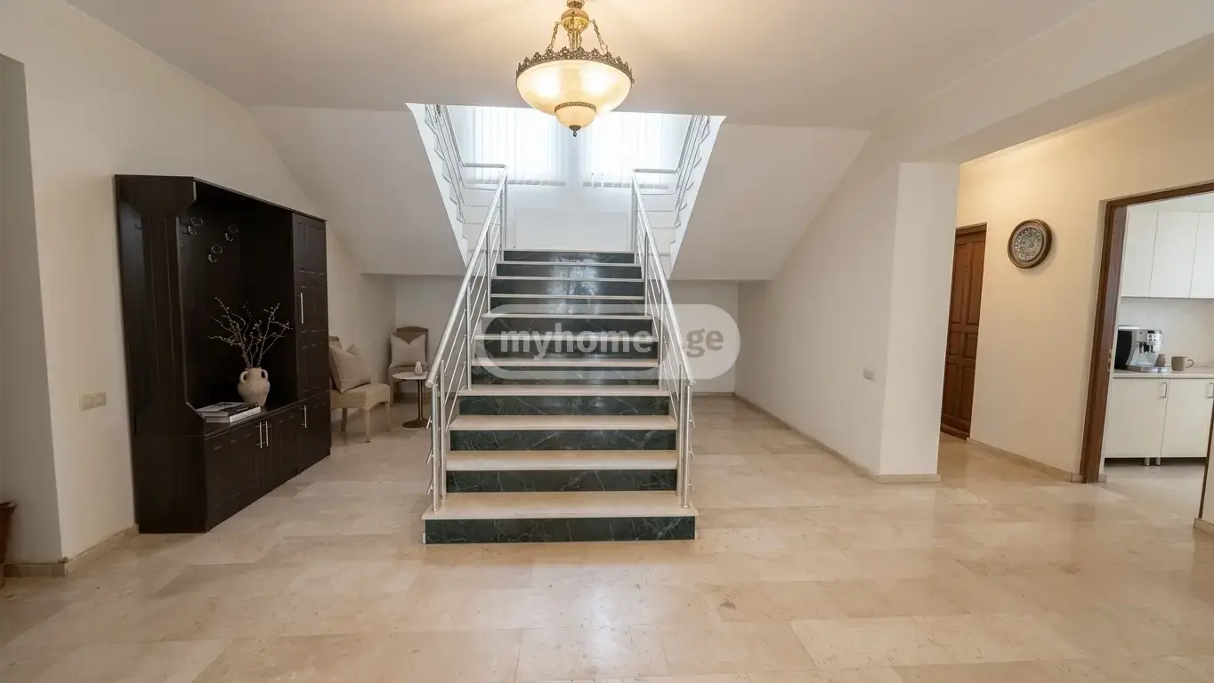 8 Room Private House For Rent In Saguramo, In Mtskheta Municipality view 3