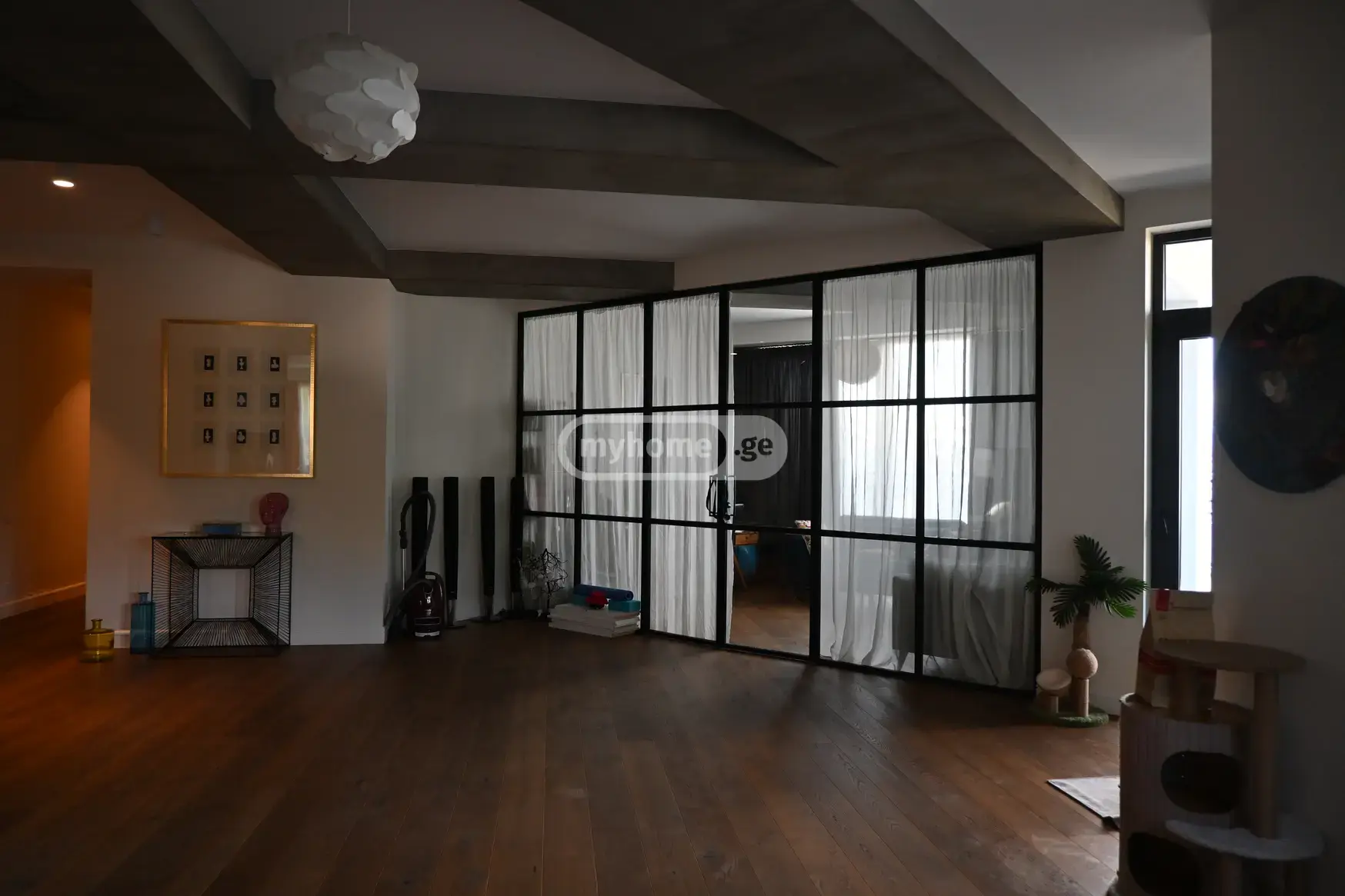 4 Room Apartment For Sale view 1