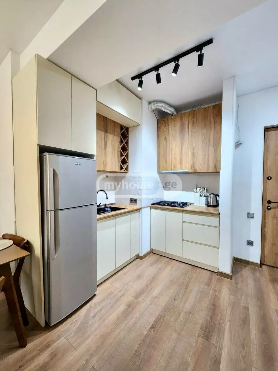 2 Room Apartment Daily Rent In Didi Digomi view 5