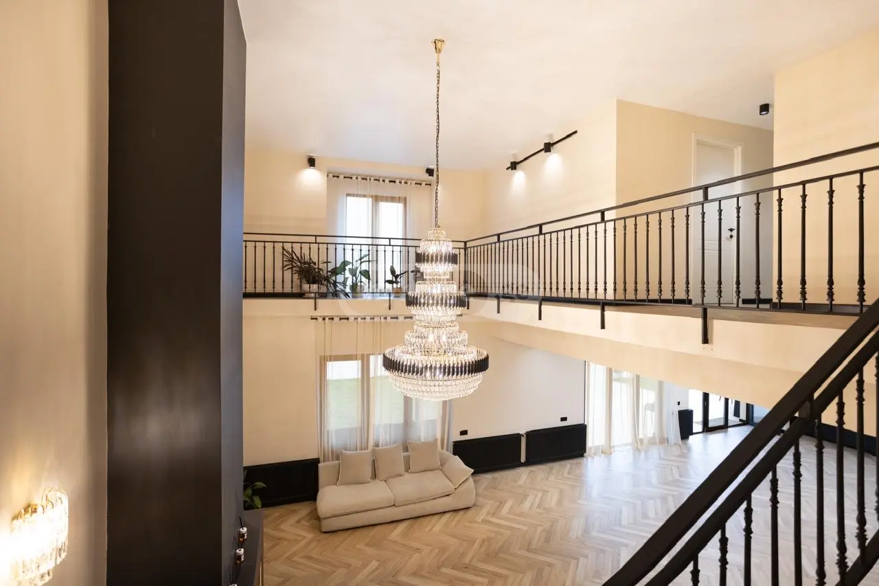 5 Room Country House Daily Rent In Upper Lisi view 3