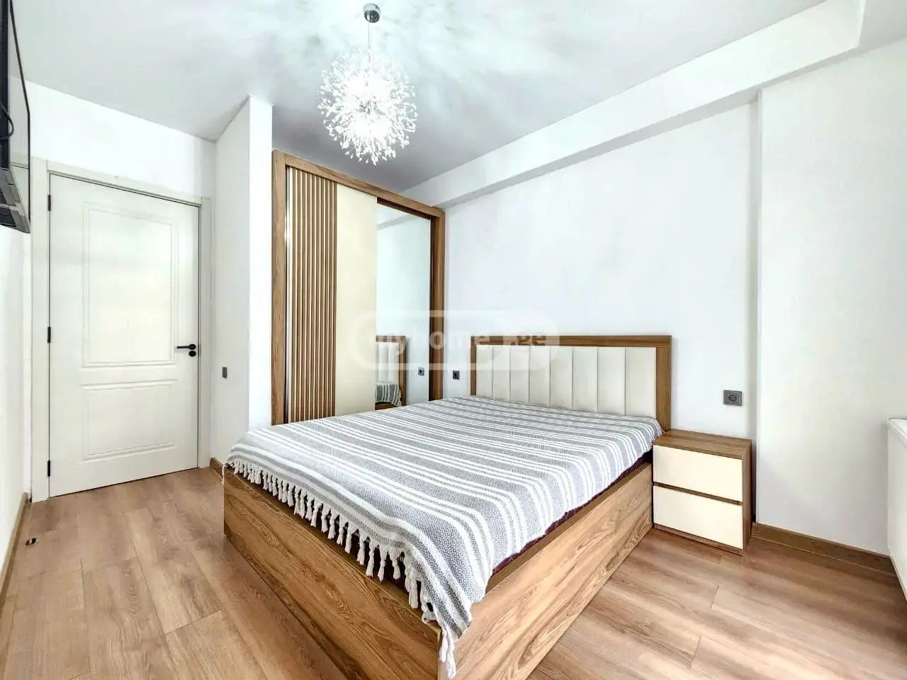 2 Room Apartment Daily Rent In Didi Digomi view 9