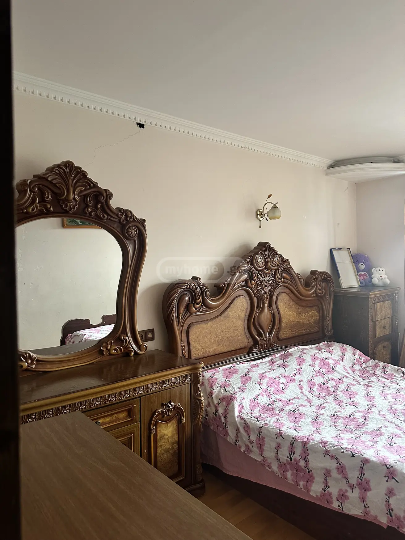 5 Room Apartment For Sale view 1