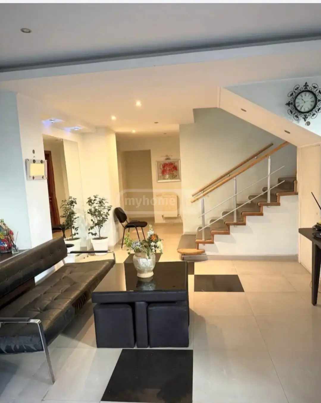 1 Room Private House Daily Rent In Vake view 3