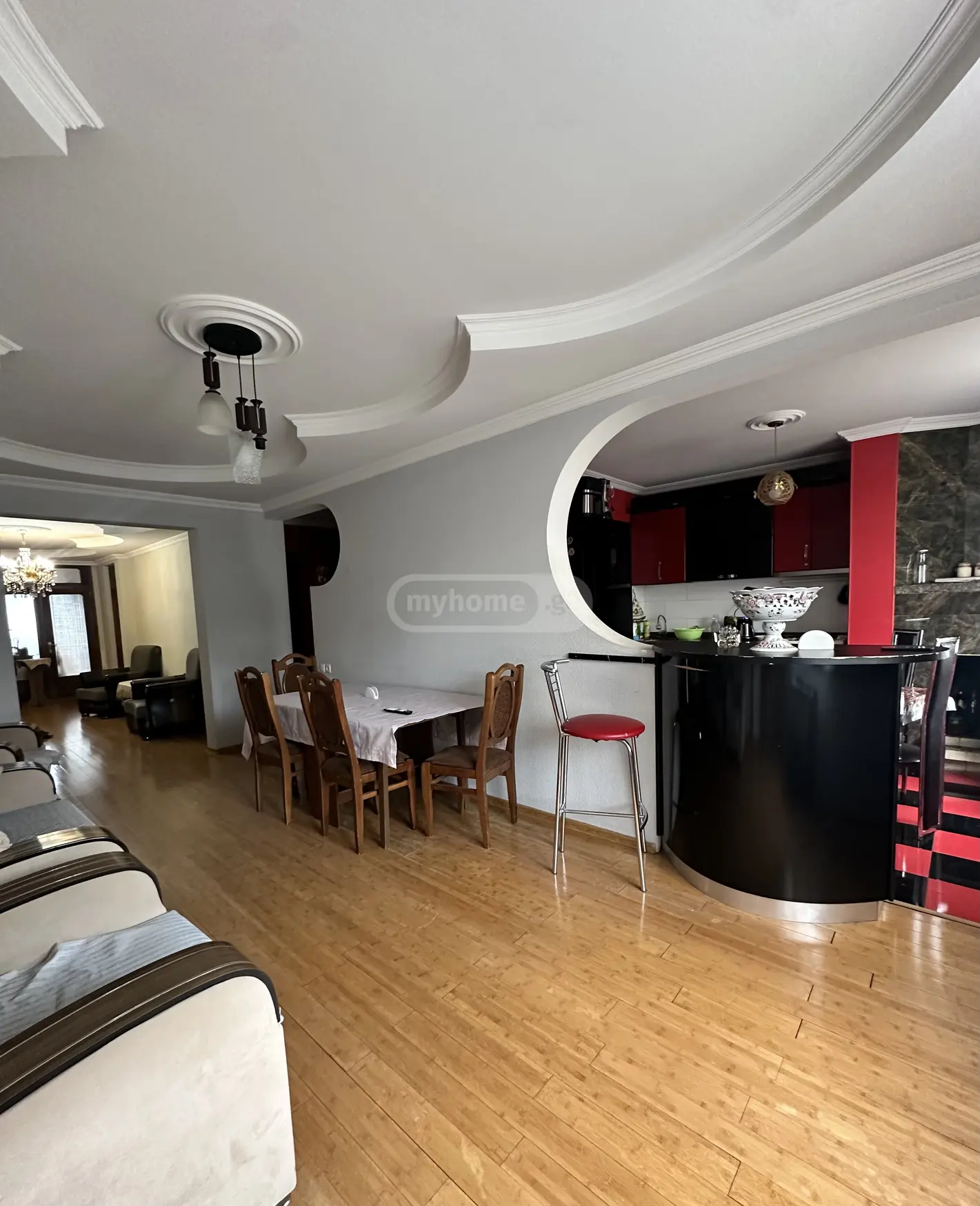 5 Room Apartment For Sale view 9