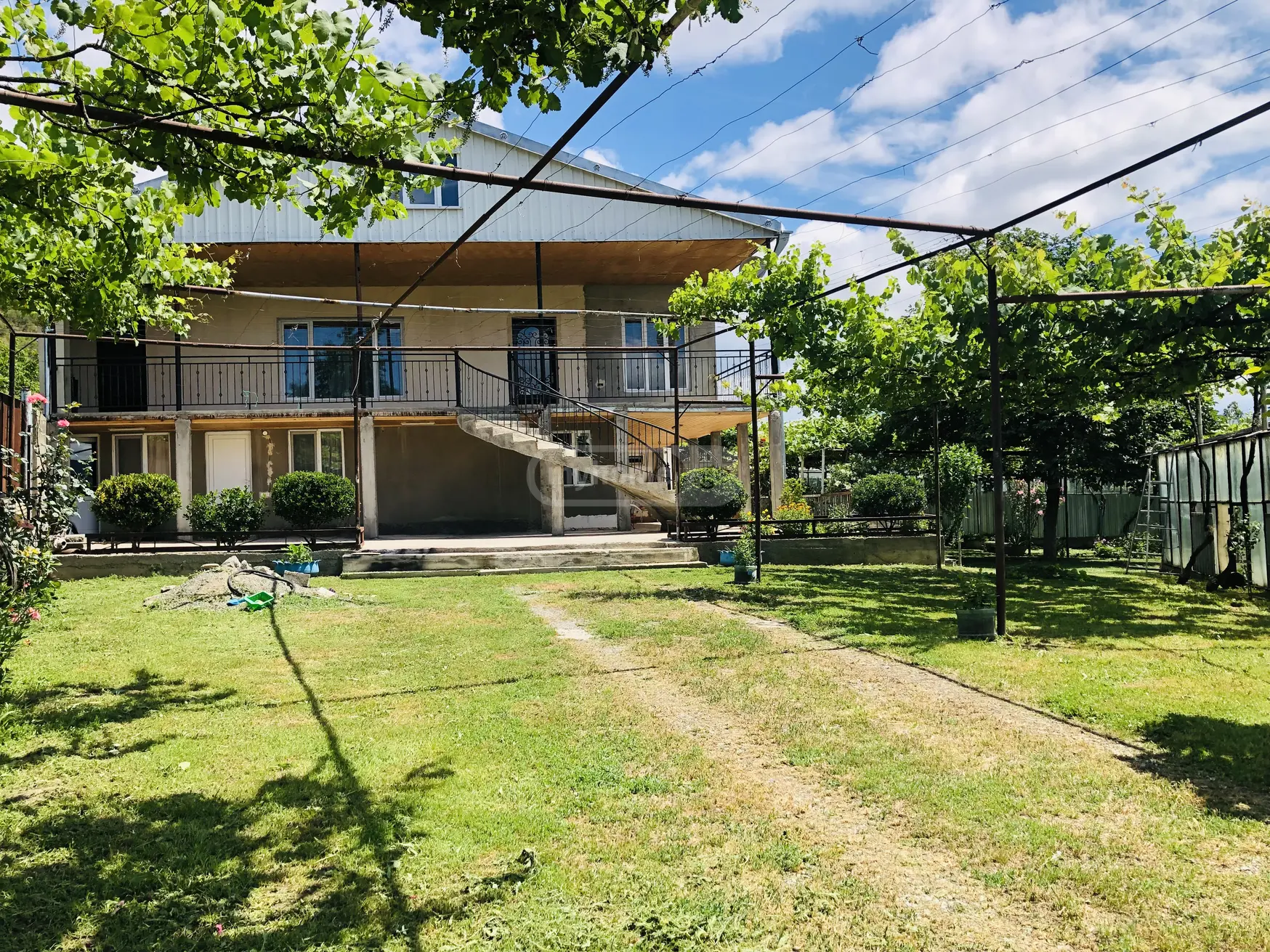 9 Room Apartment For Sale view 4