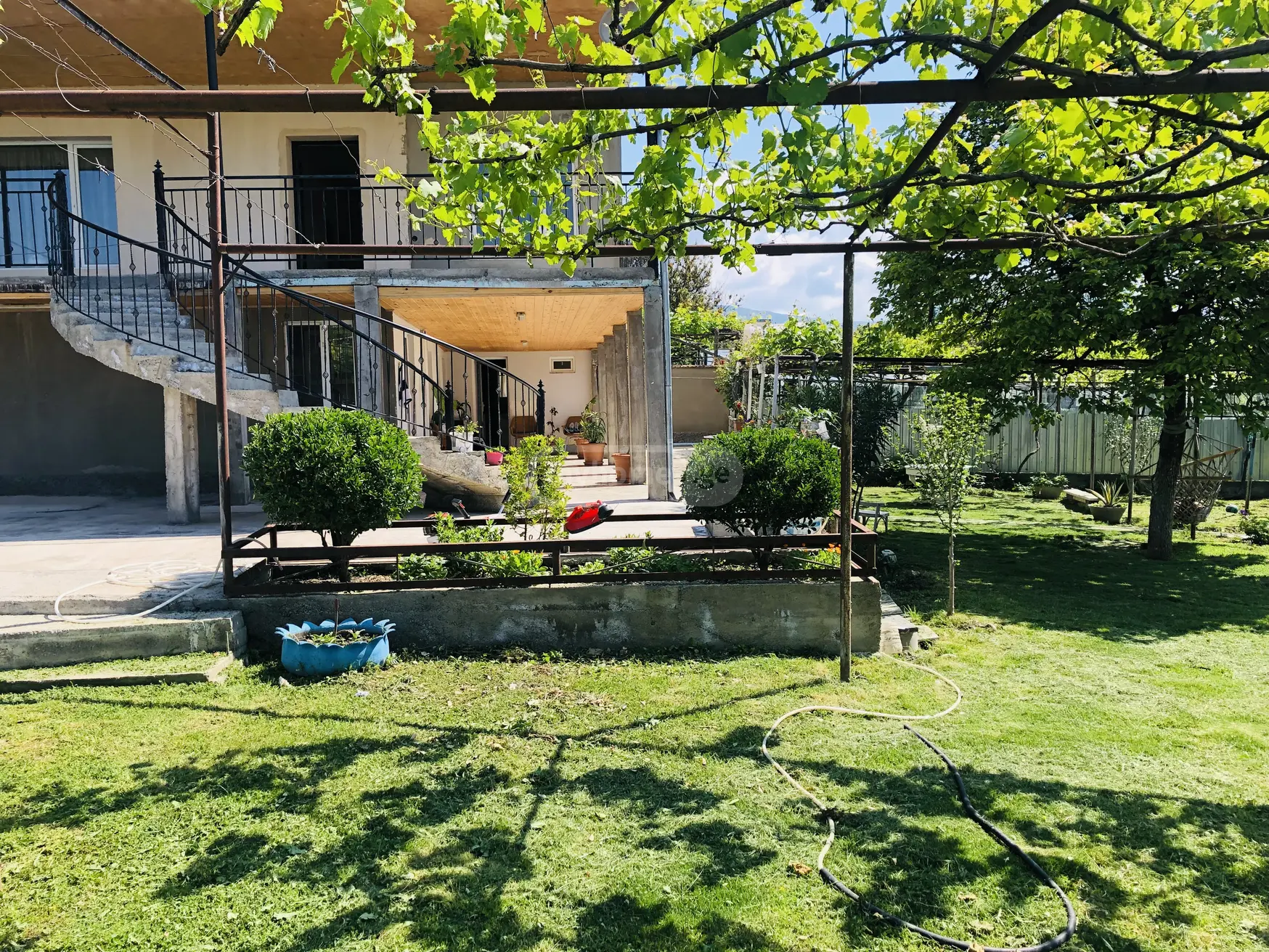 9 Room Apartment For Sale view 2