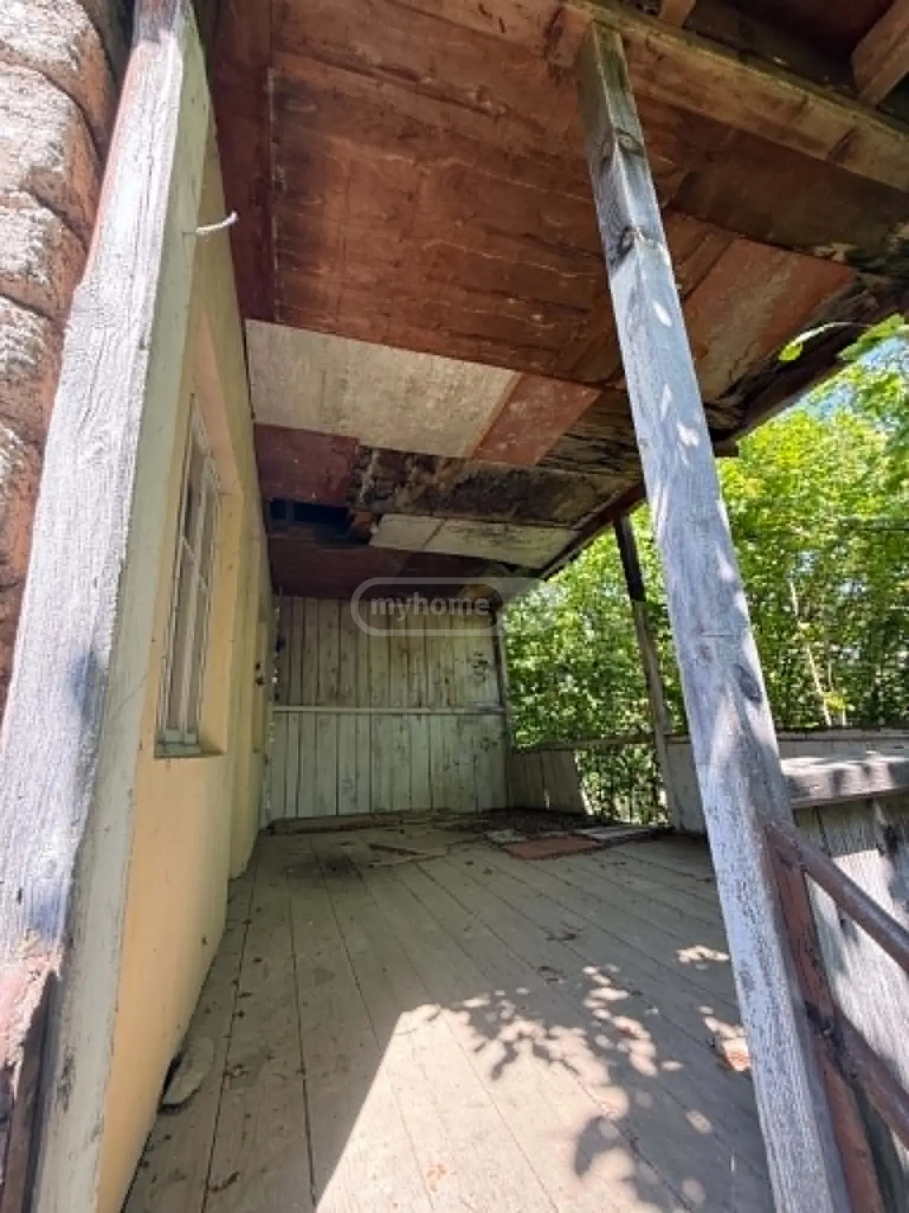 1 Room Private House For Sale view 8
