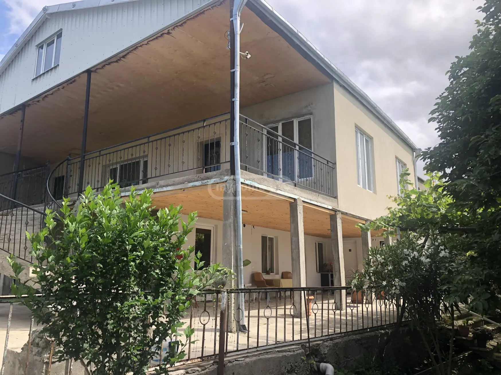 9 Room Apartment For Sale view 5