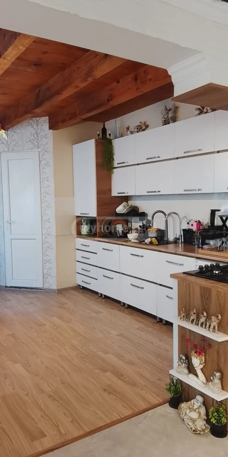 3 Room Private House For Sale view 28