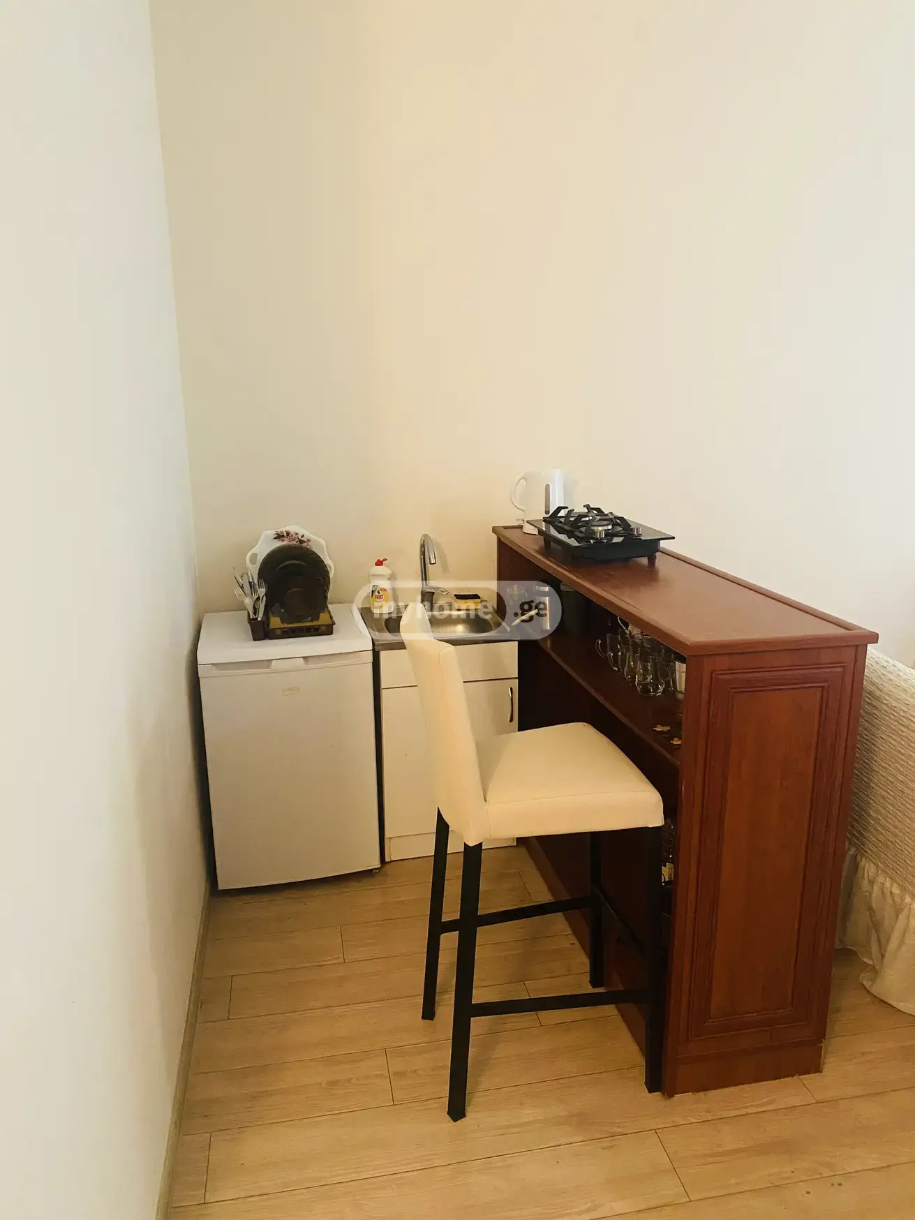 10+ Room Apartment For Sale In Vera view 4