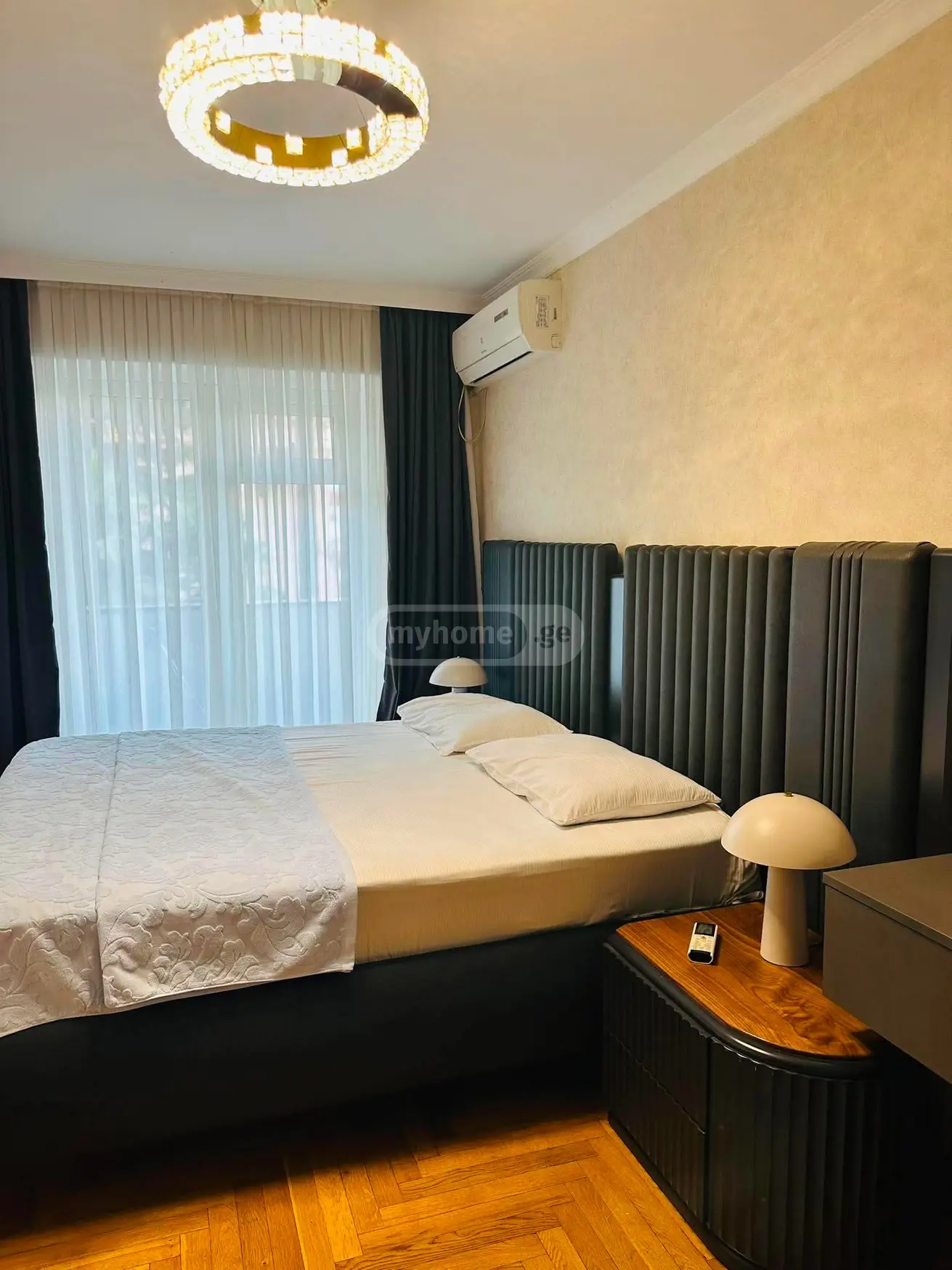 5 Room Apartment Daily Rent In Batumi view 5