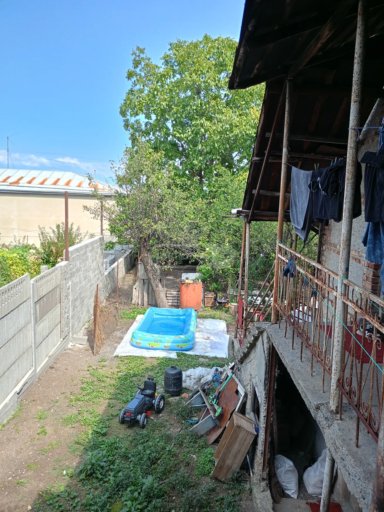 5 Room Private House For Sale view 3