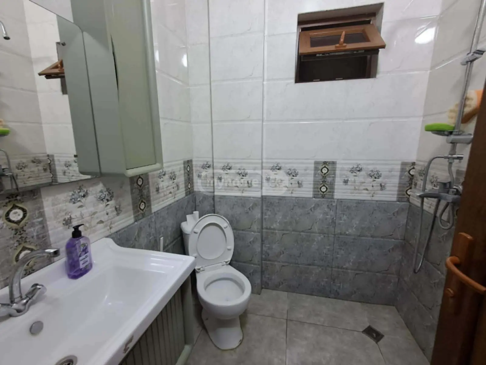 3 Room Private House For Sale view 8
