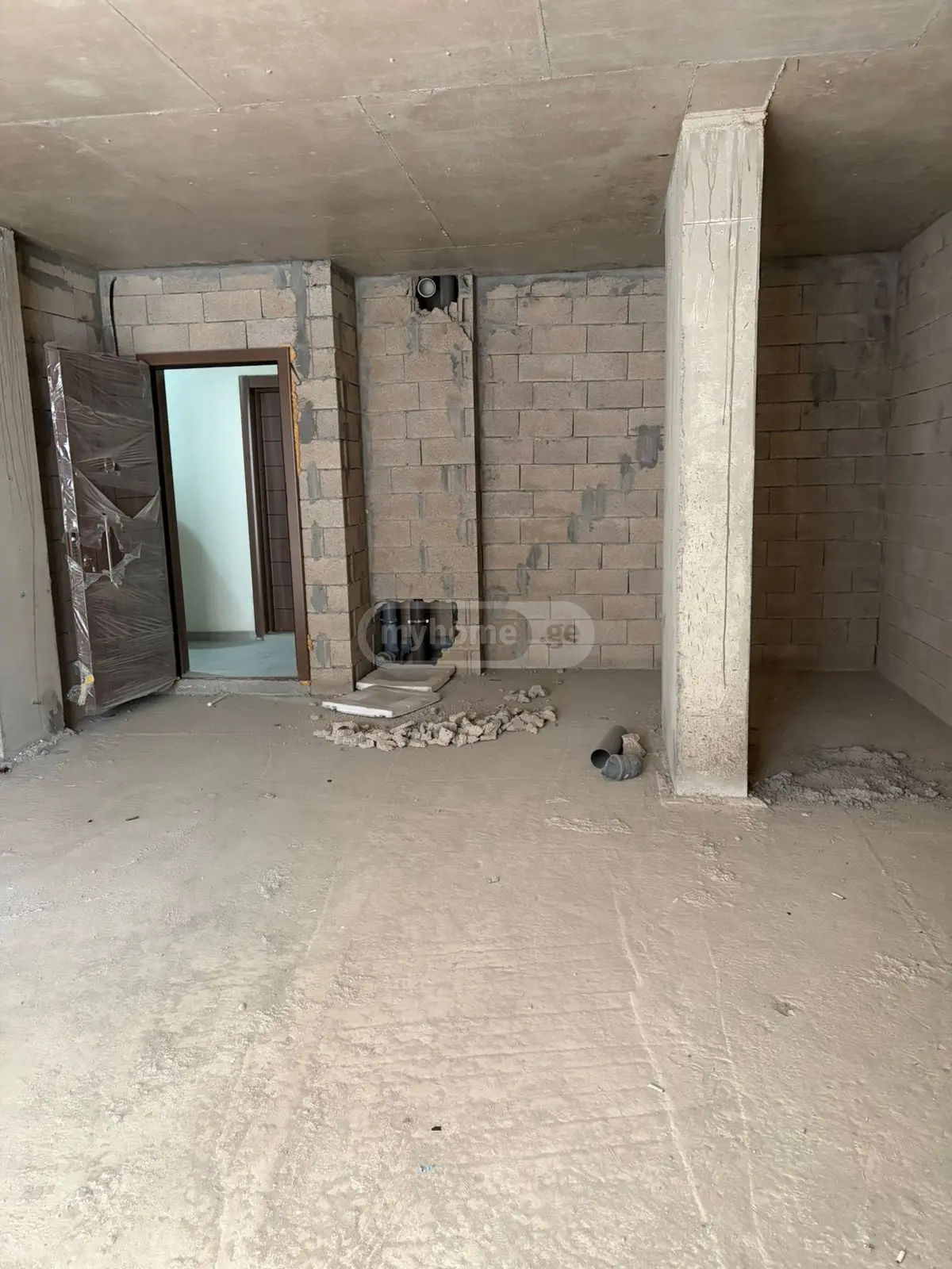2 Room Apartment For Sale view 3
