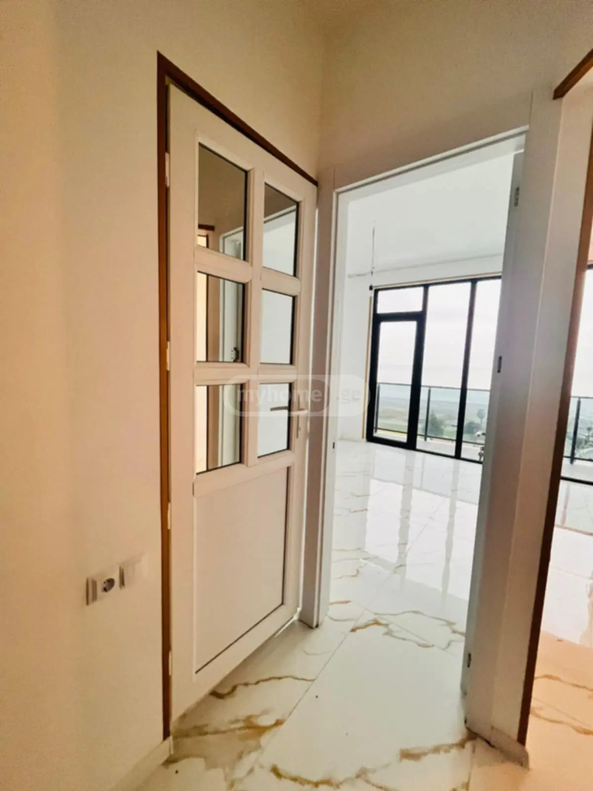 2 Room Apartment For Sale view 11