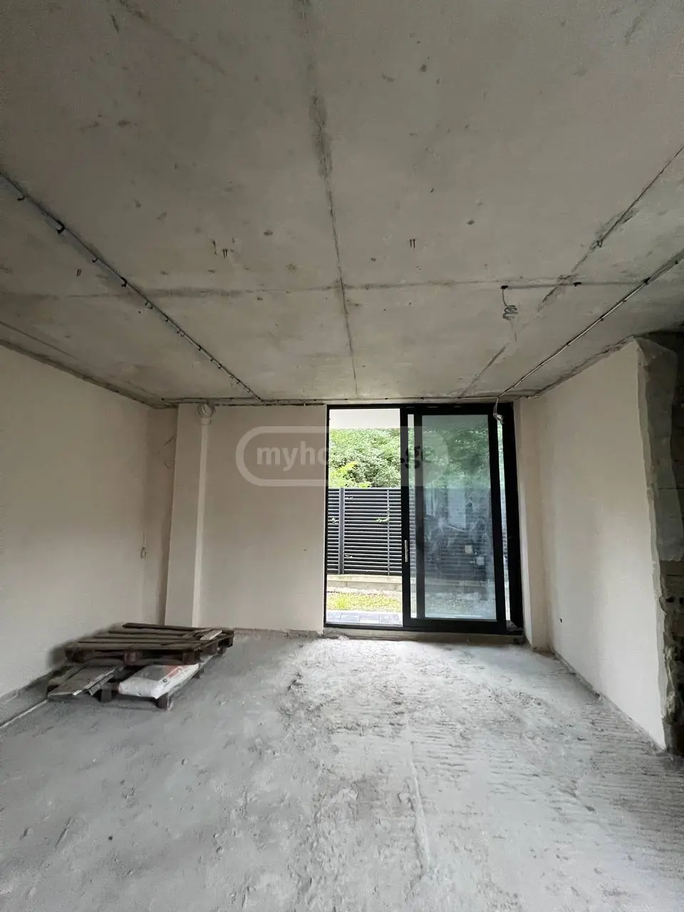 5 Room Private House For Sale view 7