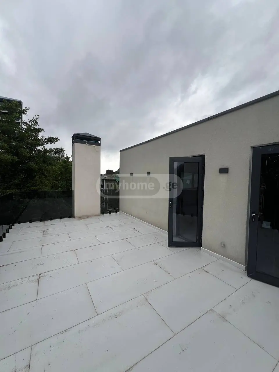 5 Room Private House For Sale view 9