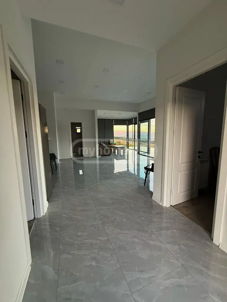 5 Room Country House Daily Rent In Sololaki view 6