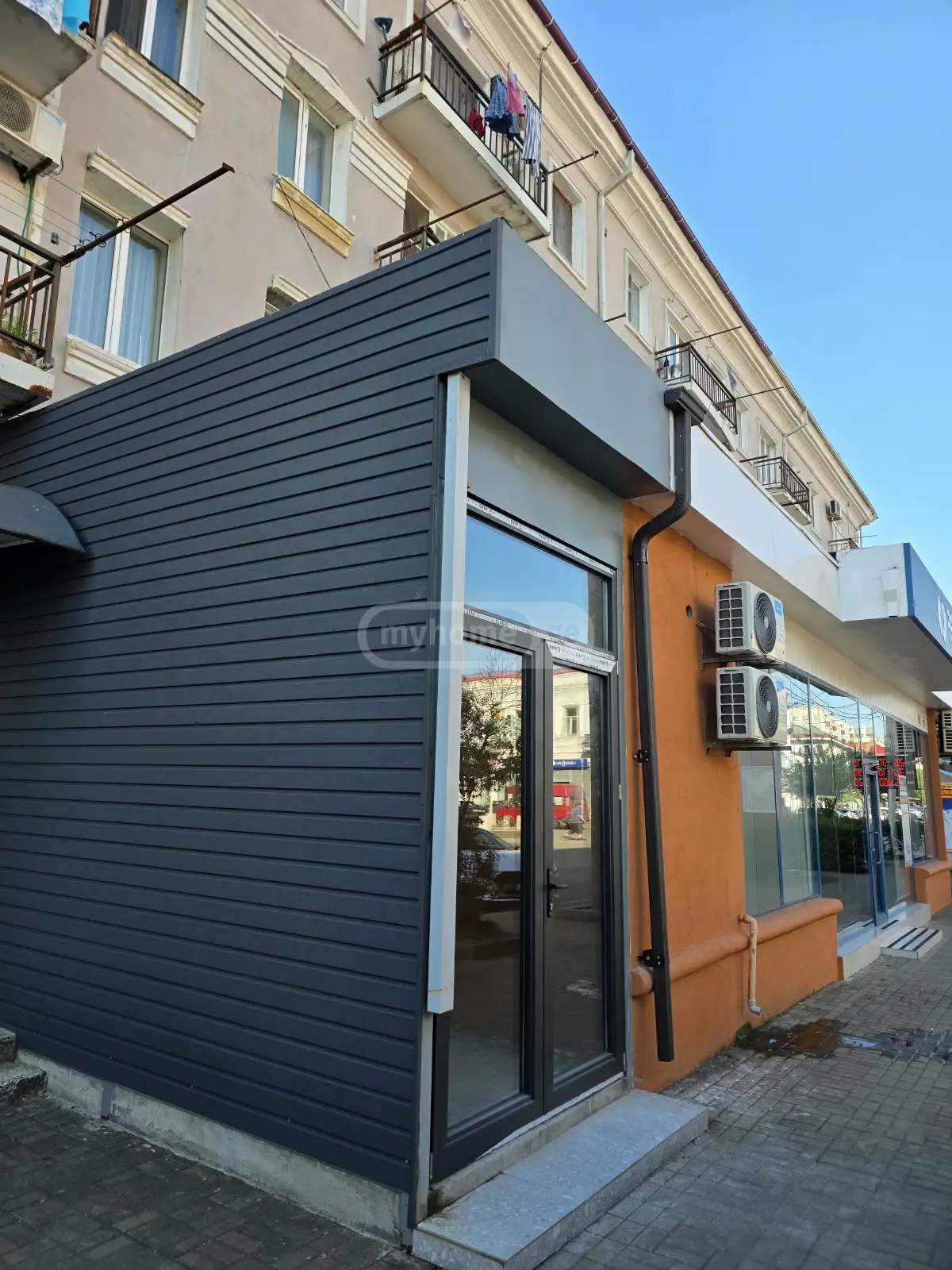 Universal Commercial Area For Rent In Foti view 1