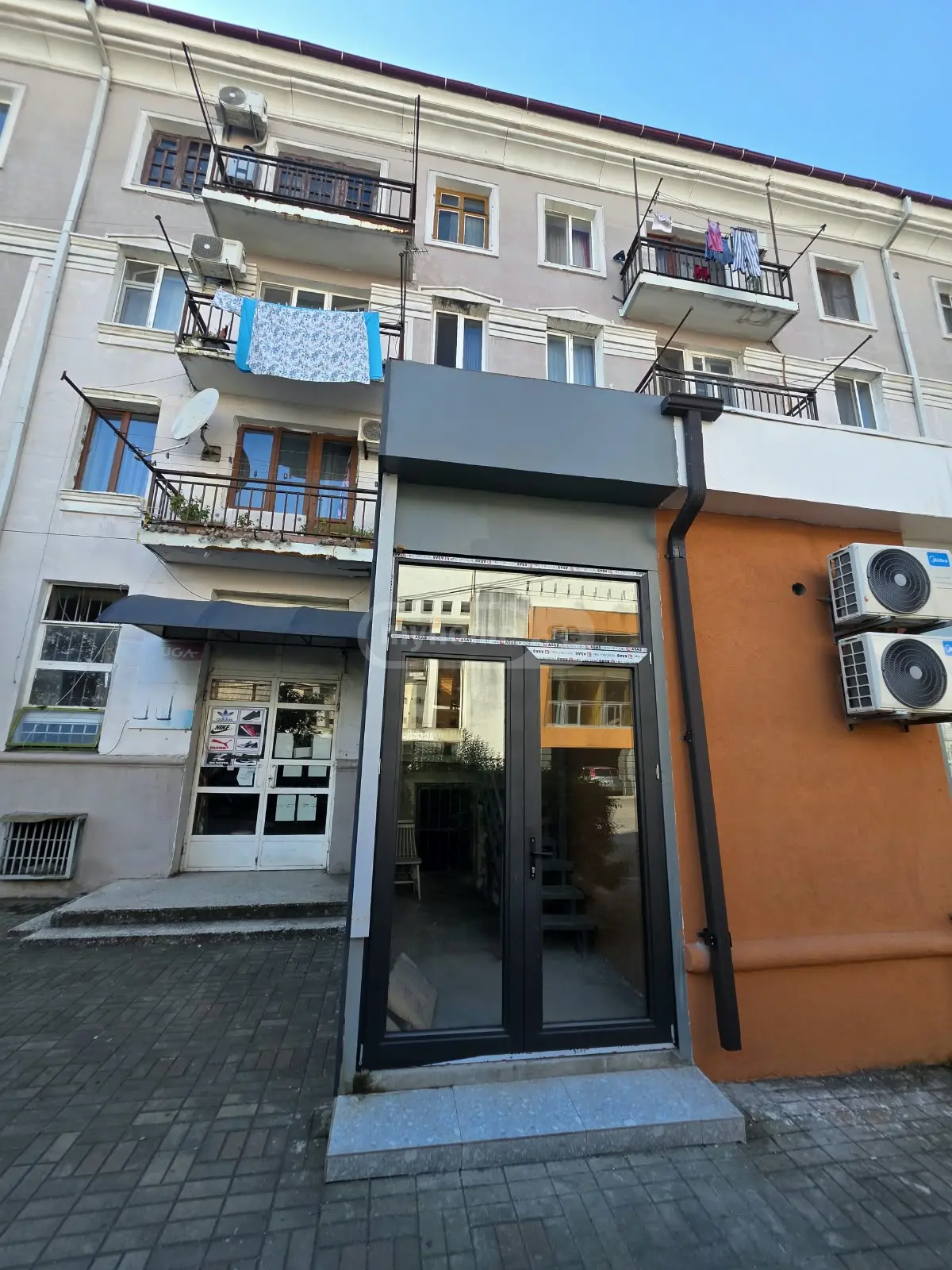 Universal Commercial Area For Rent In Foti view 3