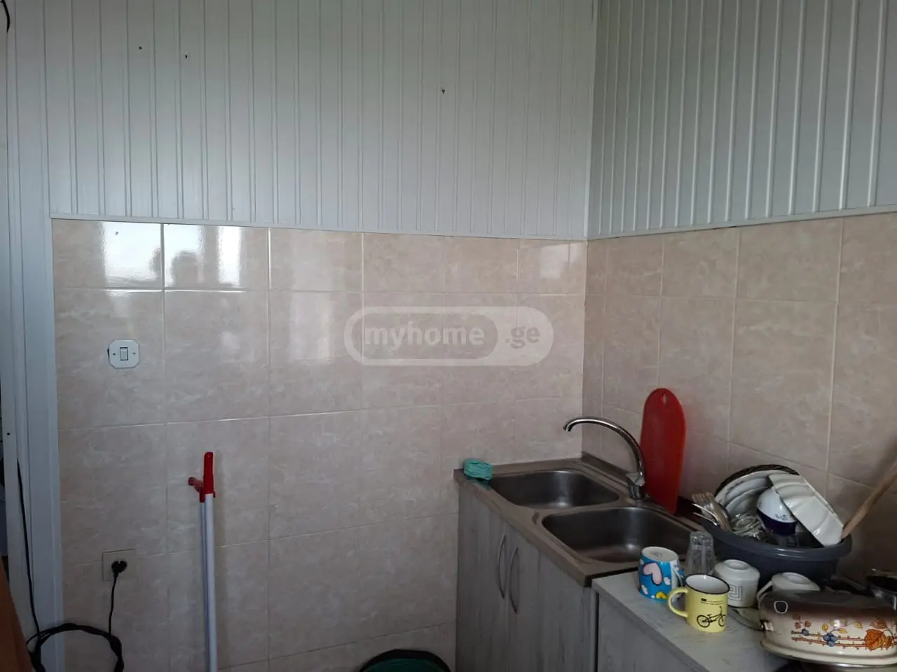 3 Room Apartment For Rent In Zugdidi view 10