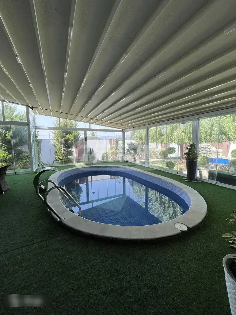 4 Room Country House Daily Rent In Chugureti view 3