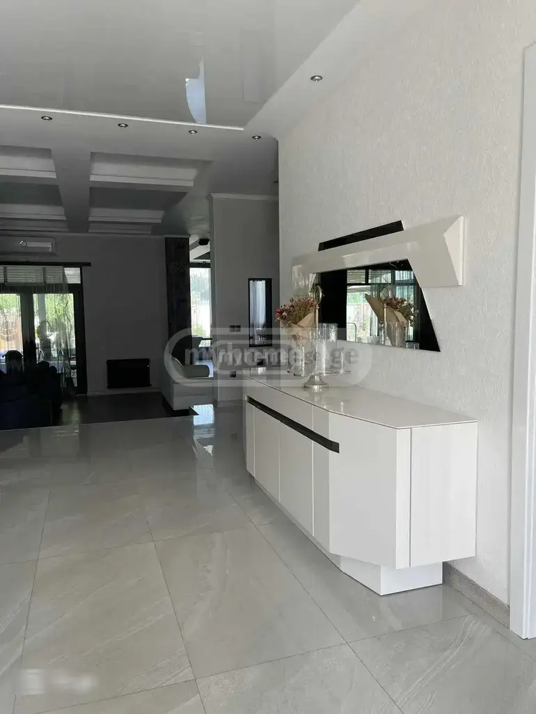 4 Room Country House Daily Rent In Chugureti view 7