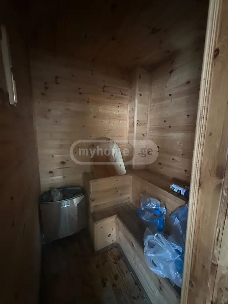 6 Room Private House Daily Rent In Chugureti view 4