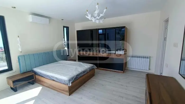 6 Room Private House For Sale view 6