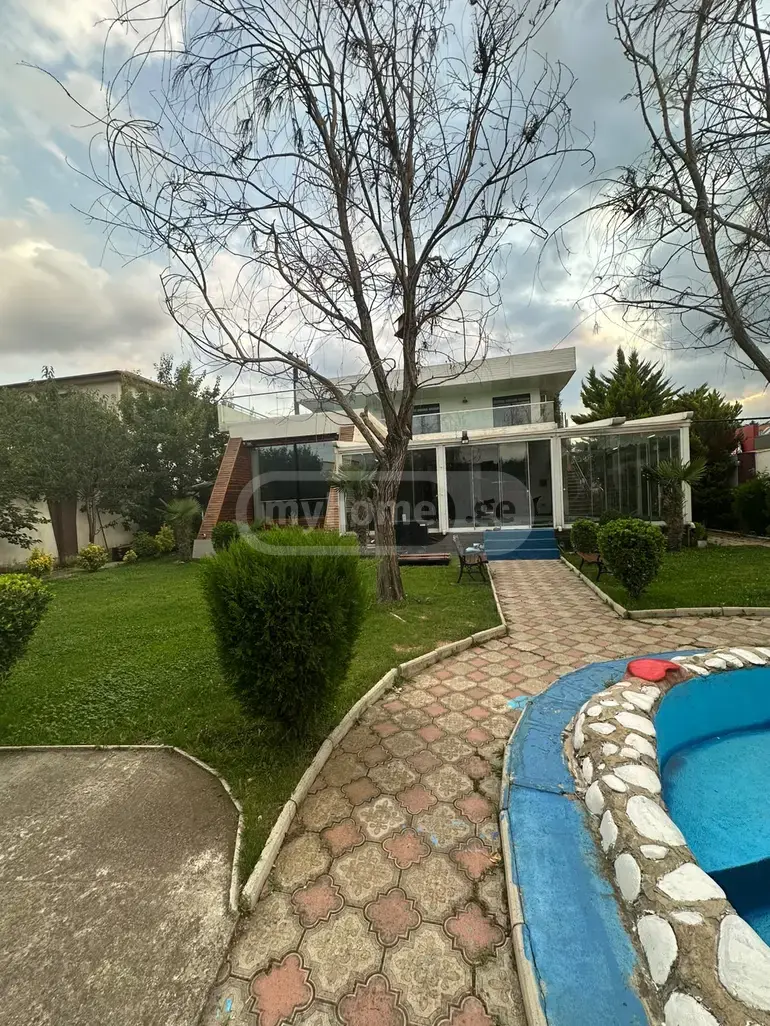 6 Room Private House Daily Rent In Chugureti view 1