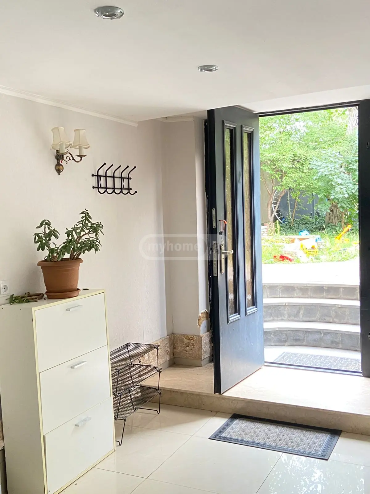 5 Room Country House For Rent In Tskneti view 11