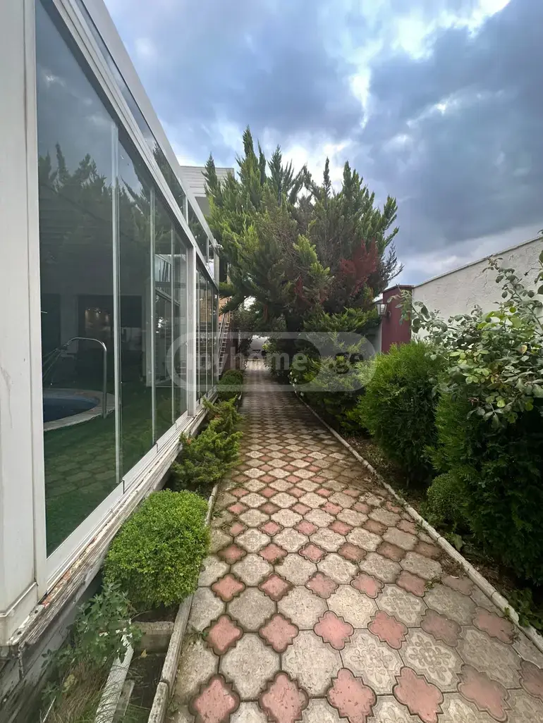 6 Room Private House Daily Rent In Chugureti view 10