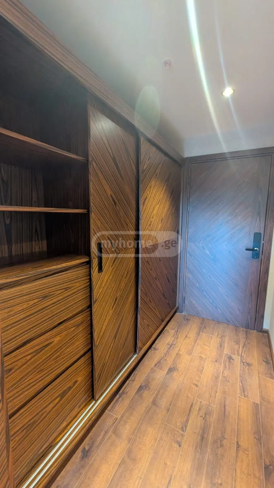 1 Room Apartment For Sale view 5