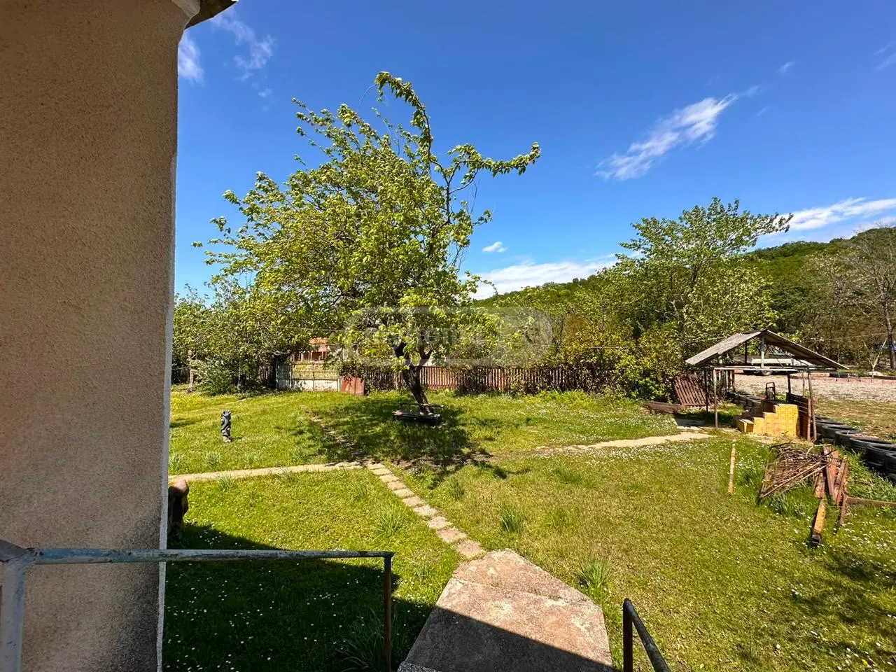 5 Room Private House For Sale view 9