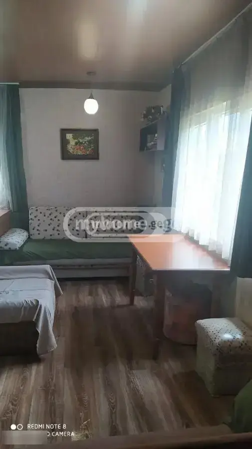 2 Room Private House For Sale view 8