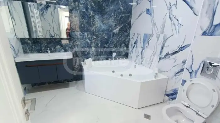 6 Room Private House For Sale view 12