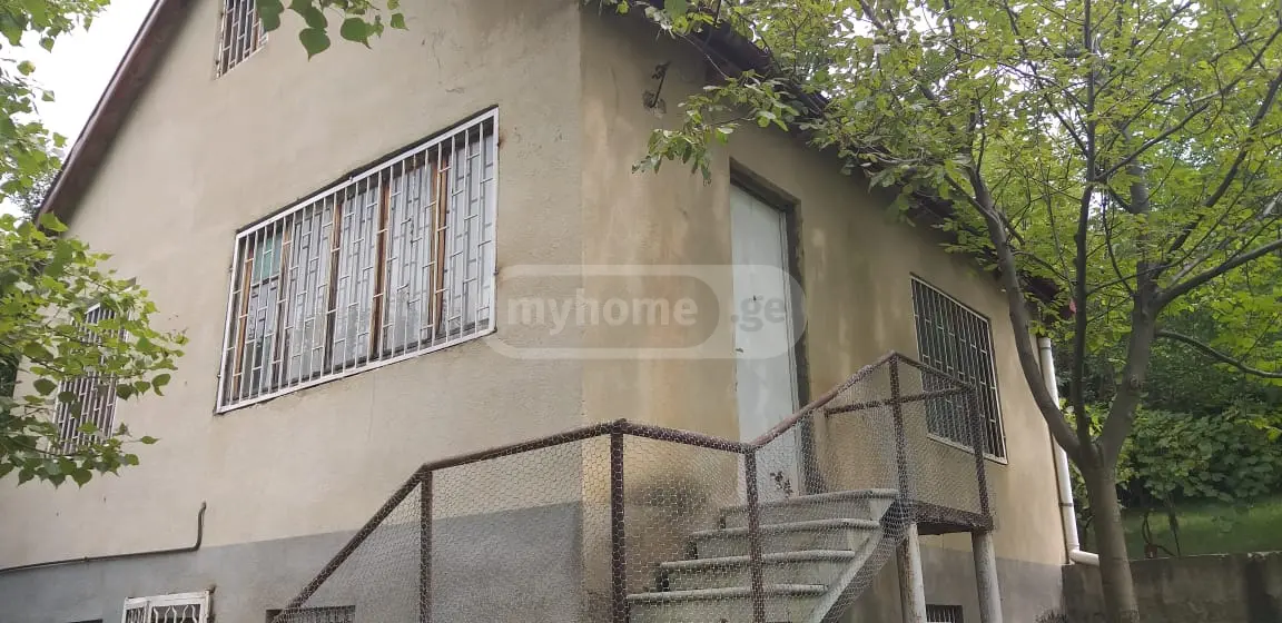 5 Room Country House For Sale view 1