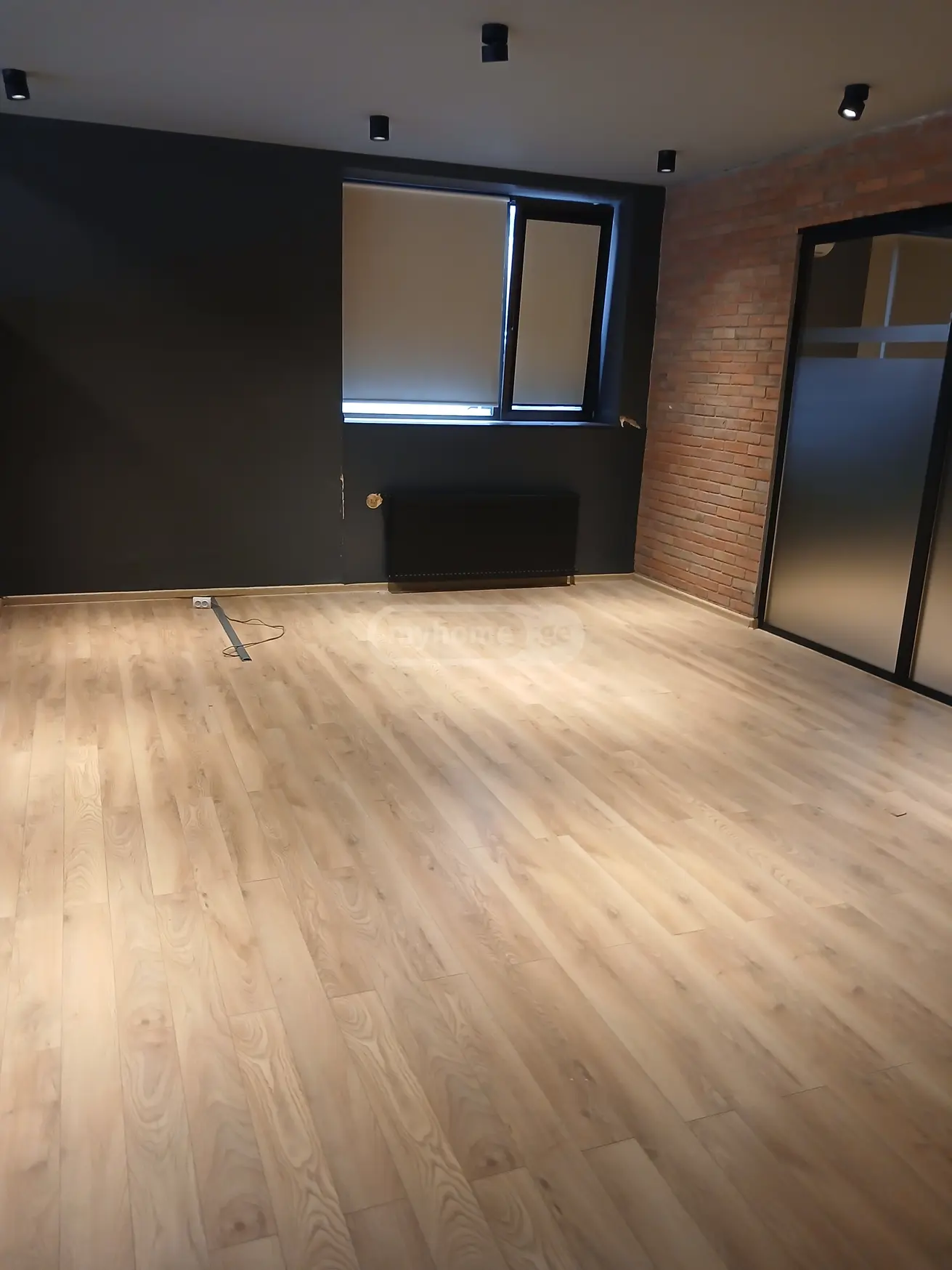 Office Commercial Area For Rent In Avlabari view 4