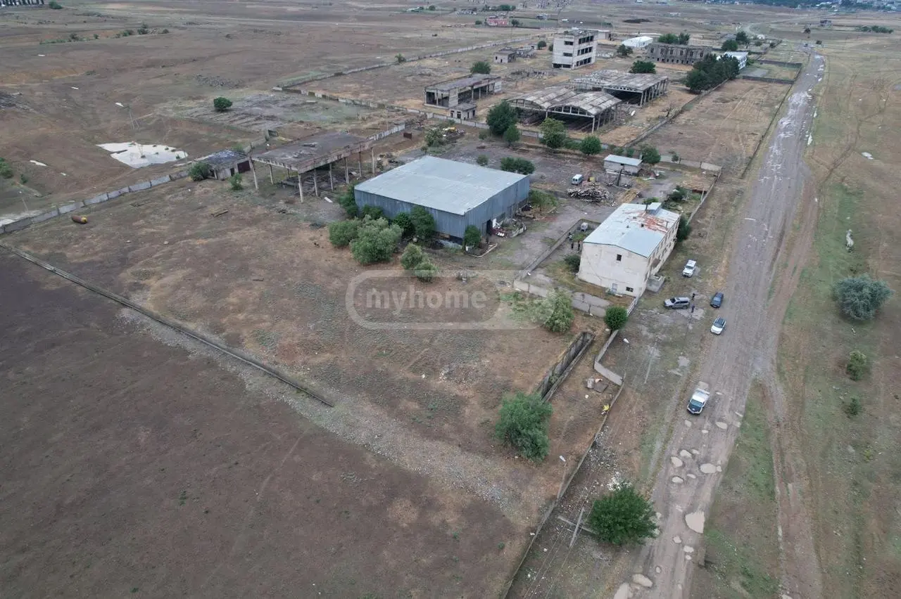 იყიდება Universal Commercial Area In Krtsanisi, In Gardabani Municipalityში view 2