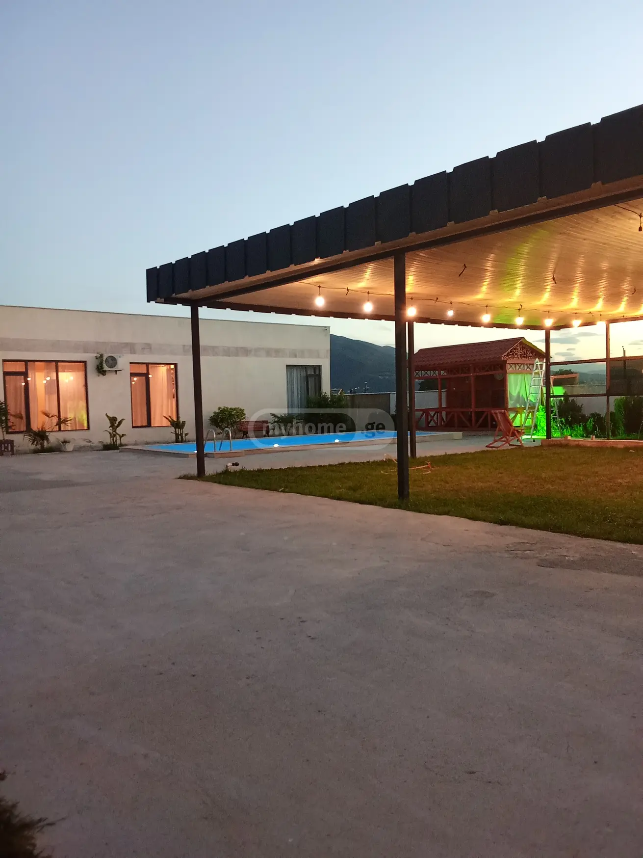 7 Room Country House For Sale view 3