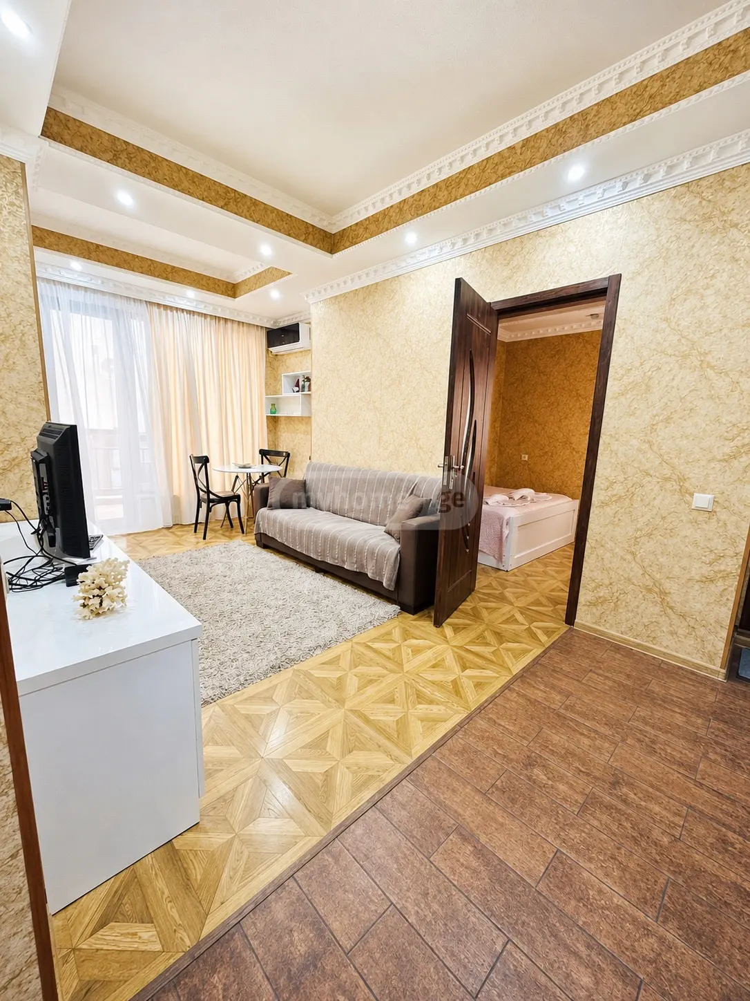 2 Room Apartment Daily Rent view 12