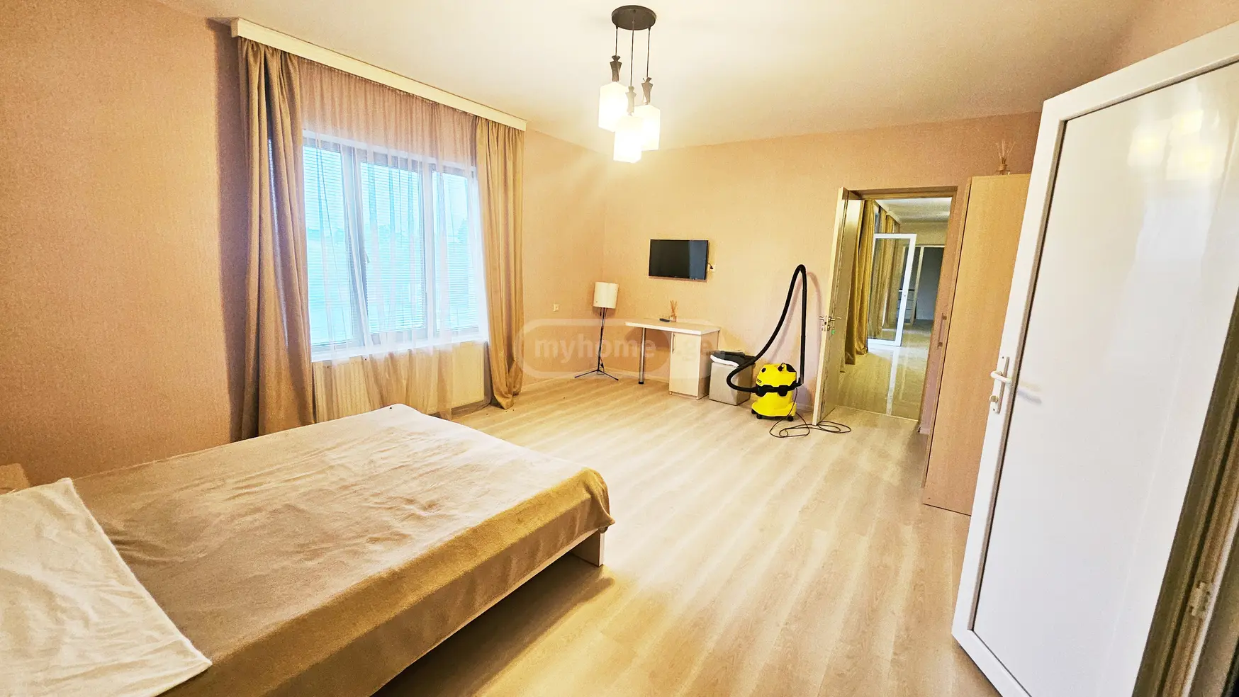 8 Room Hotel For Sale view 13