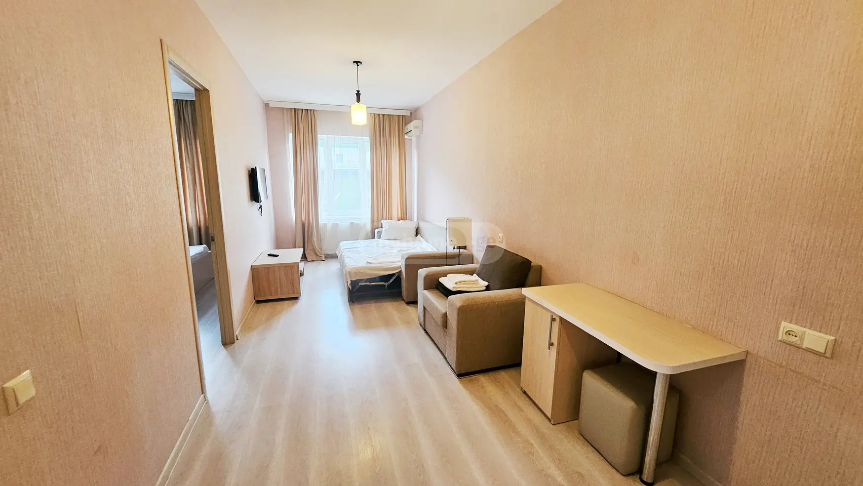 8 Room Hotel For Sale view 5